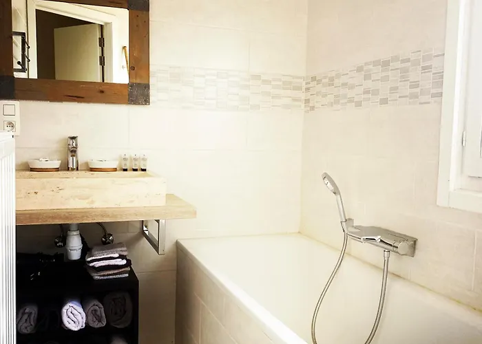 Maison Du Golf Guest house